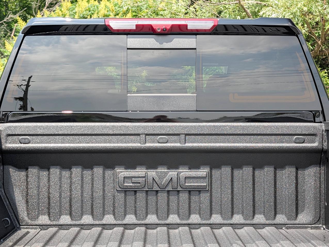 2026 GMC SIERRA 2500HD AT4 Photo