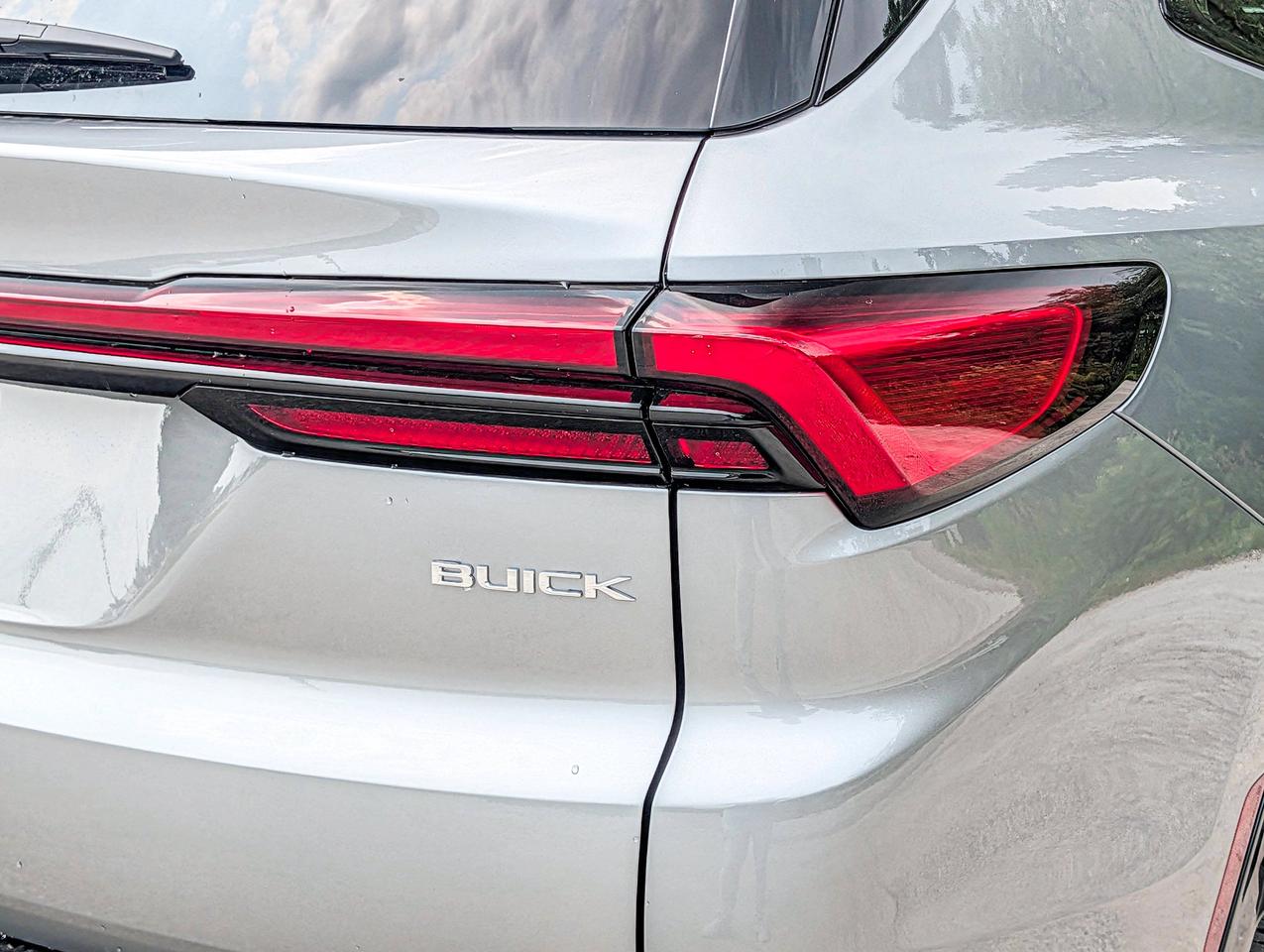 2026 Buick Enclave Sport Touring Photo