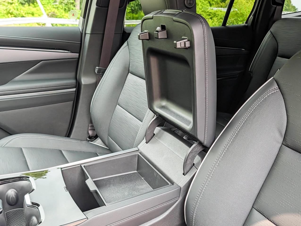 2026 Buick Enclave Sport Touring Photo