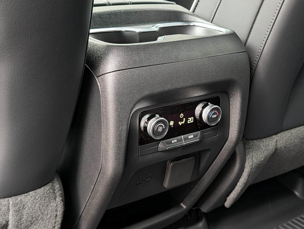 2026 Buick Enclave Sport Touring Photo
