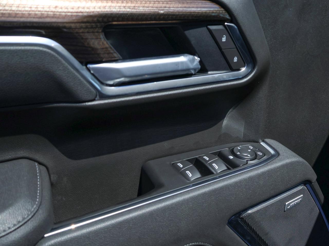 2026 Chevrolet Silverado 1500 RST Photo