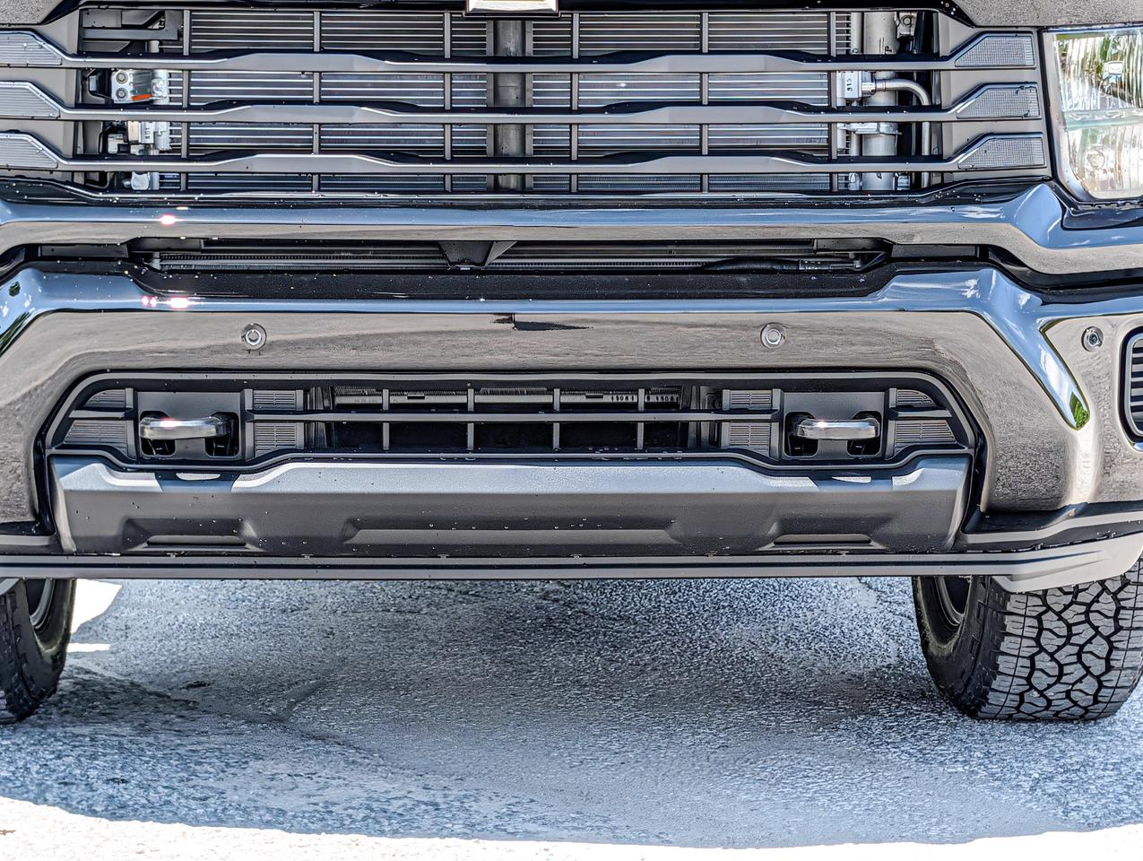 2026 Chevrolet SILVERADO 2500HD Custom Photo