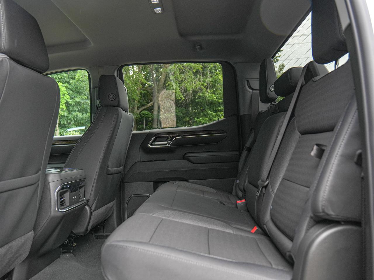 2026 GMC Sierra 1500 ELEVATION Photo
