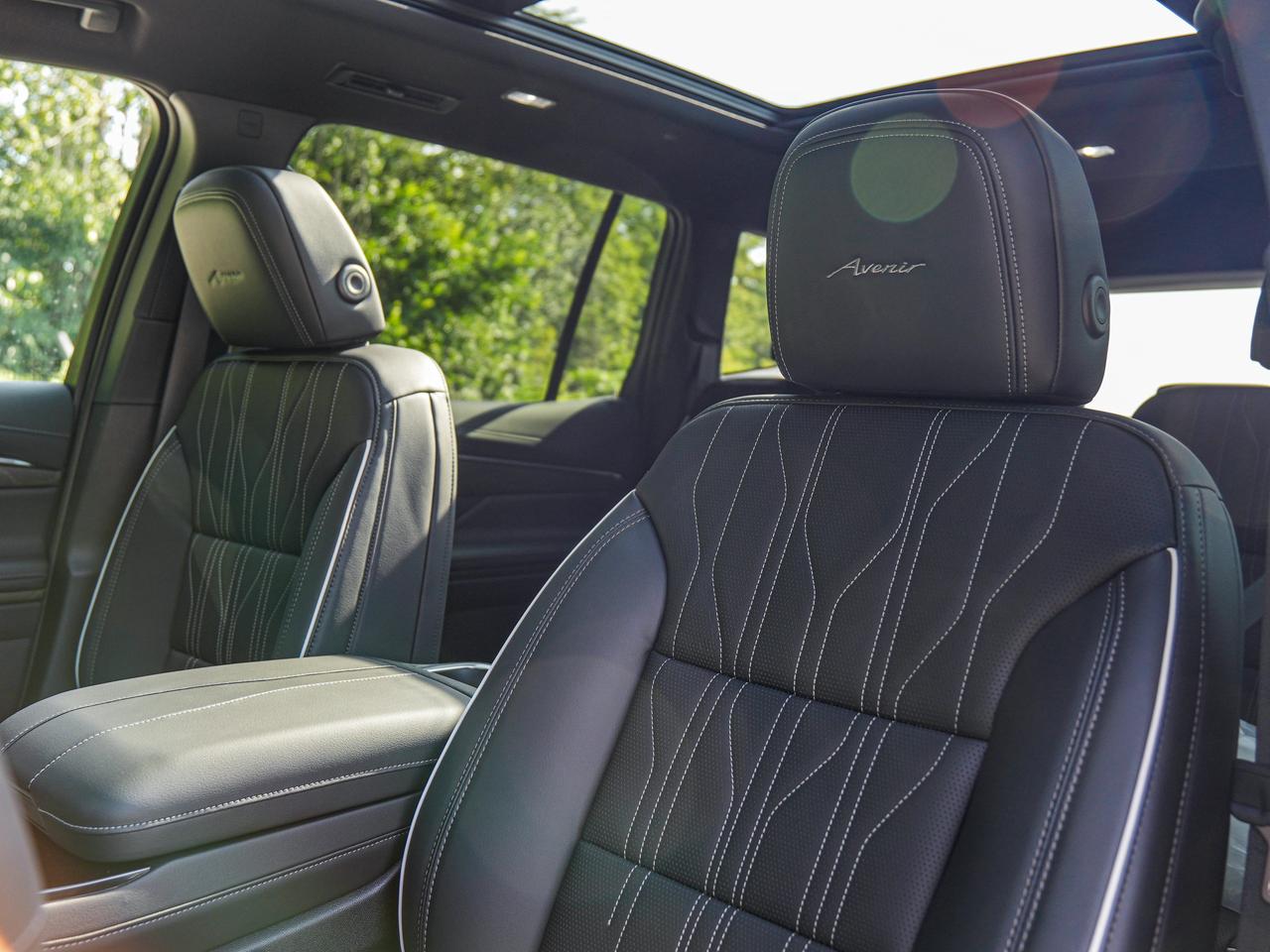 2026 Buick Enclave Avenir Photo