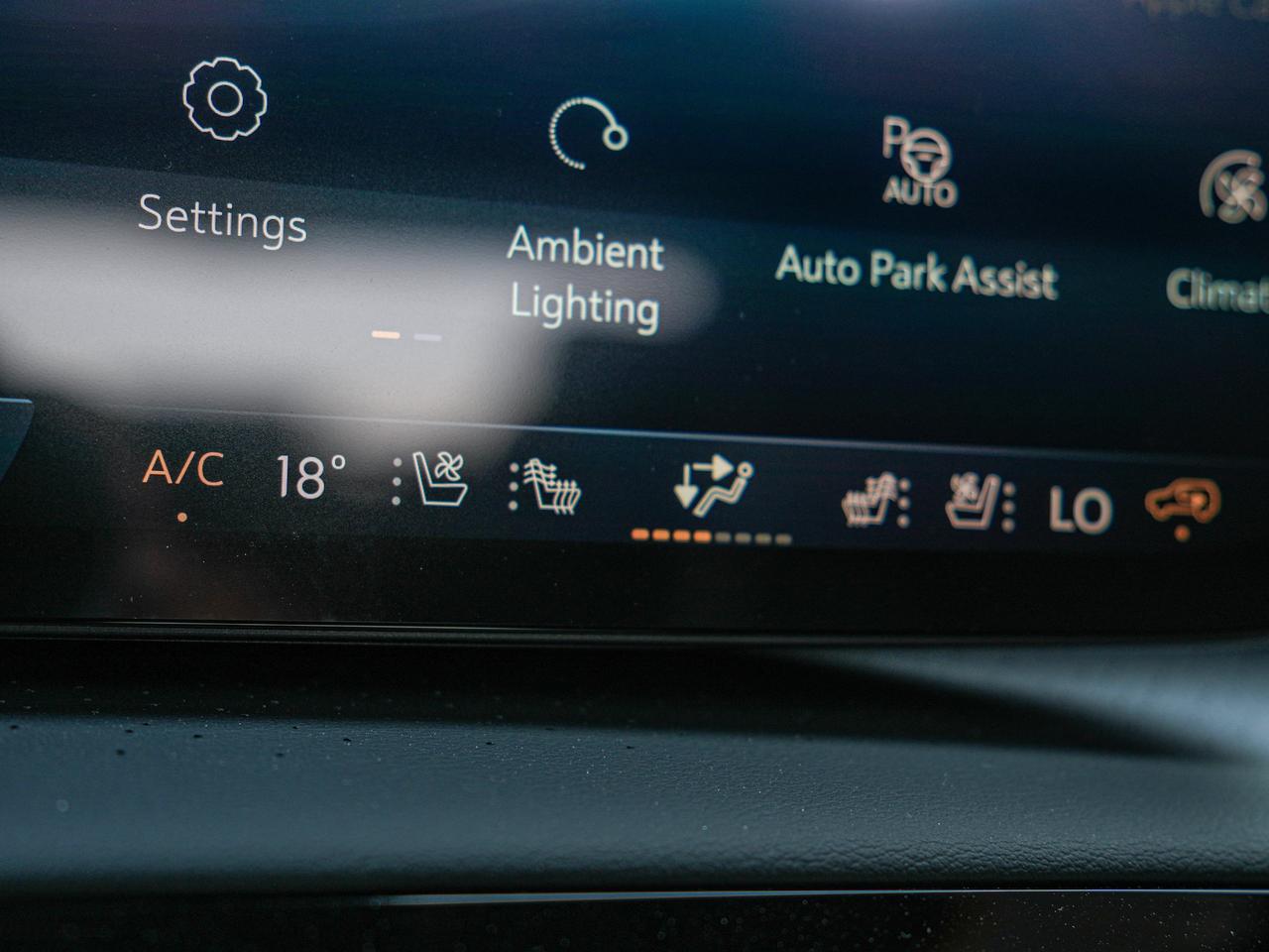 2026 Buick Enclave Avenir Photo