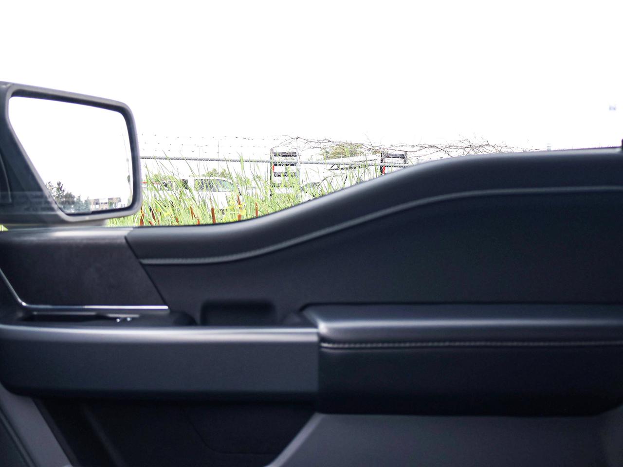 2024 Ford F-150 XLT Photo