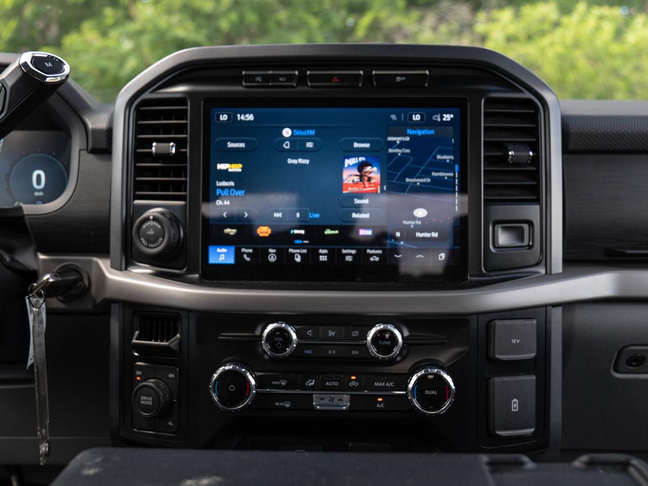 2024 Ford F-150 XLT Photo