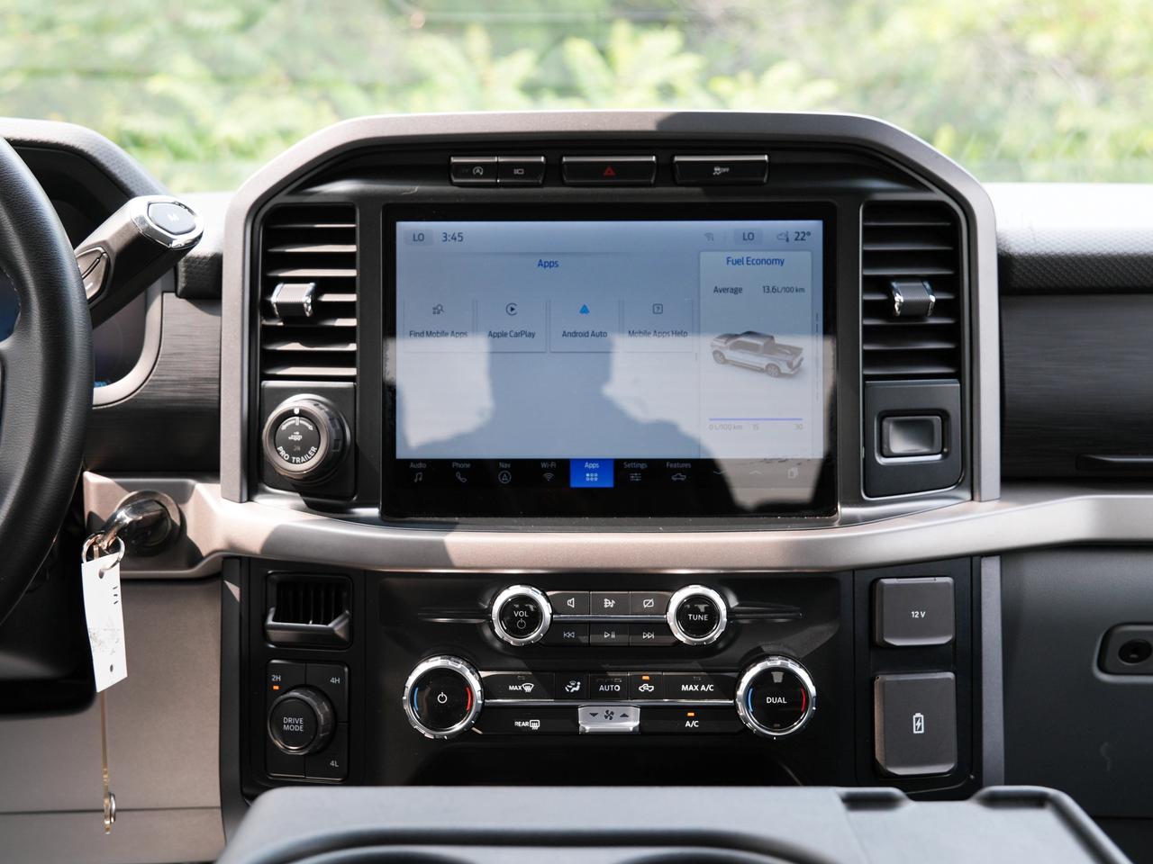 2024 Ford F-150 XLT Photo