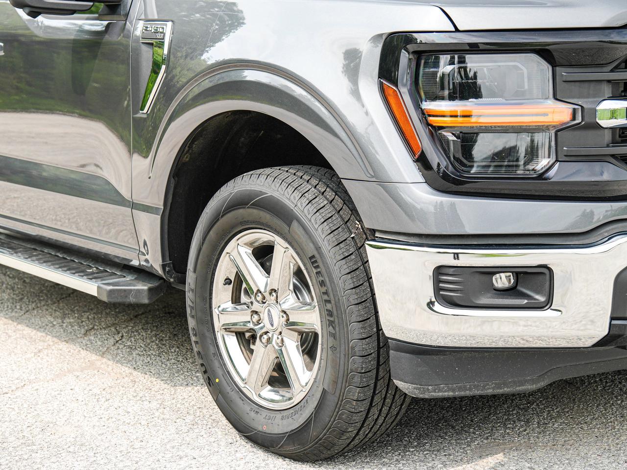 2024 Ford F-150 XLT Photo3