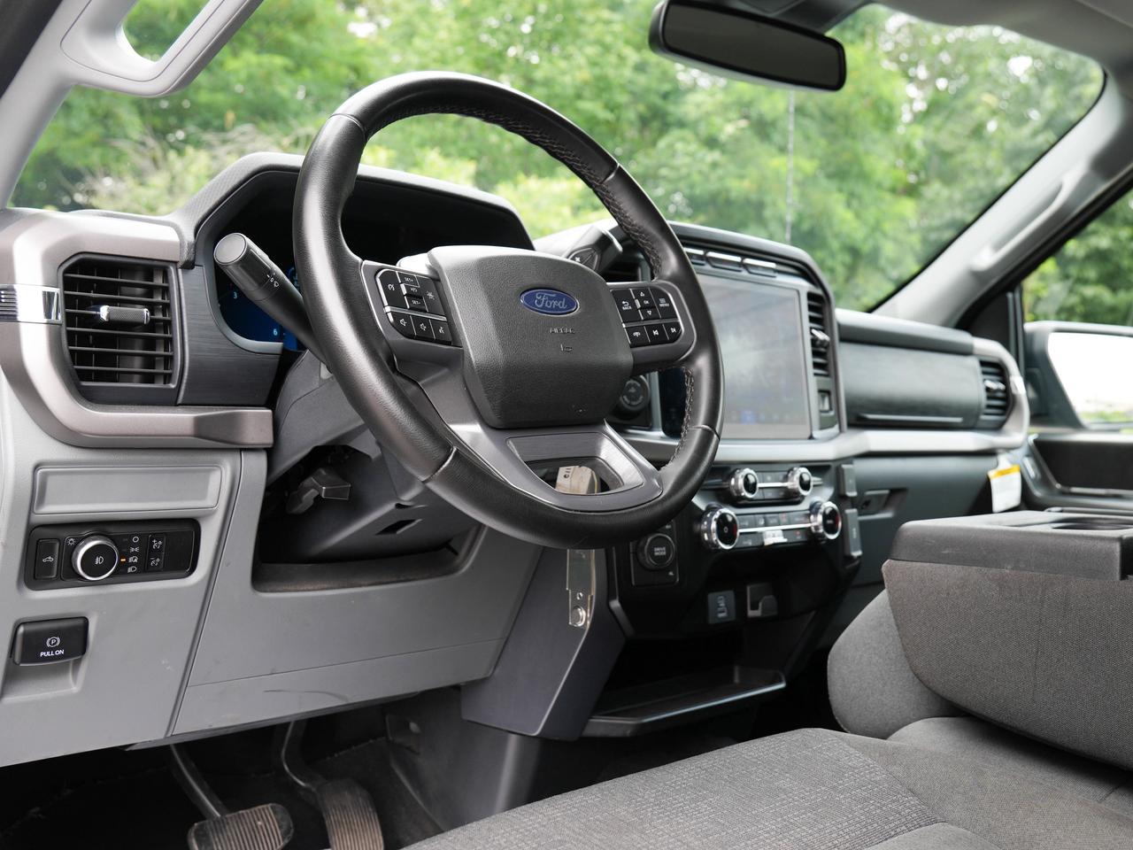 2024 Ford F-150 XLT Photo
