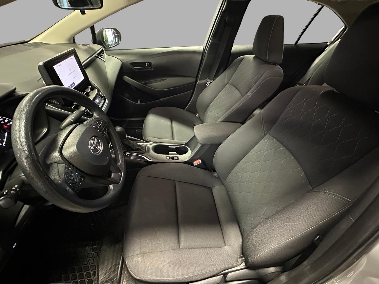 2024 Toyota Corolla LE | BLUETOOTH | HEATED SEATS | BACK UP CAM | Photo