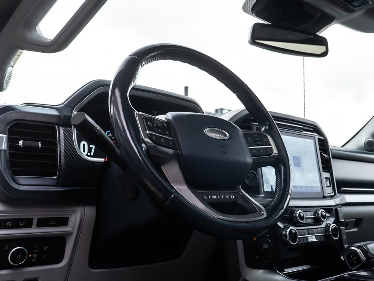2022 Ford F-150 Limited 4WD SuperCrew Photo14
