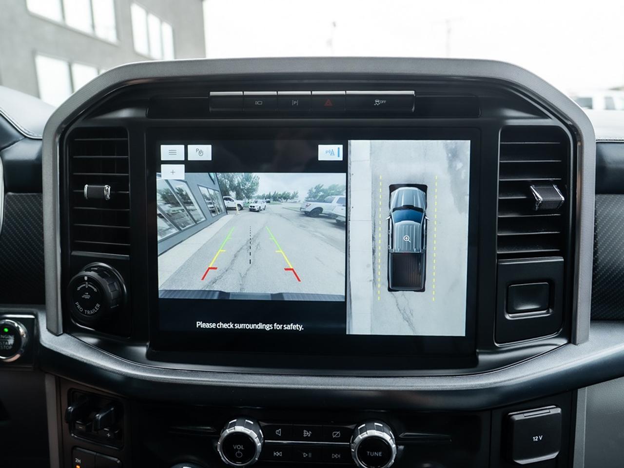 2022 Ford F-150 Limited 4WD SuperCrew Photo16
