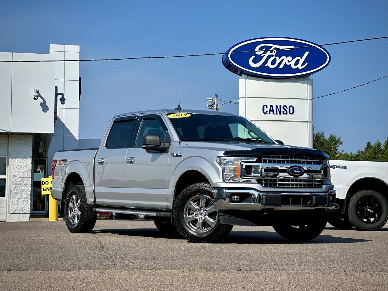 2019 Ford F-150 XLT CREWCAB 4WD W/XTR PACKAGE/NEW FALKEN ATS Photo0