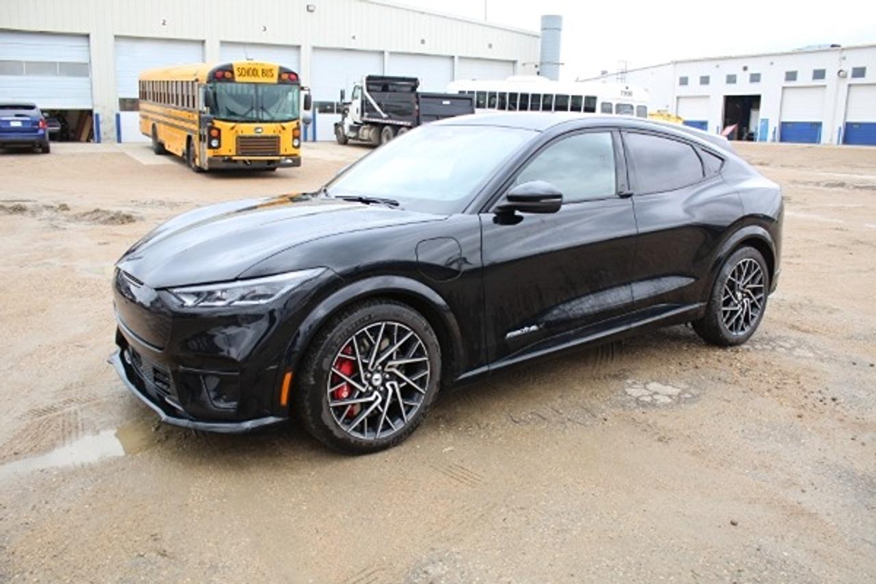 2022 Ford Mustang Mach-E GT Performance Ed. AWD w/Htd L.wrap, NAV, BUC - Photo #1