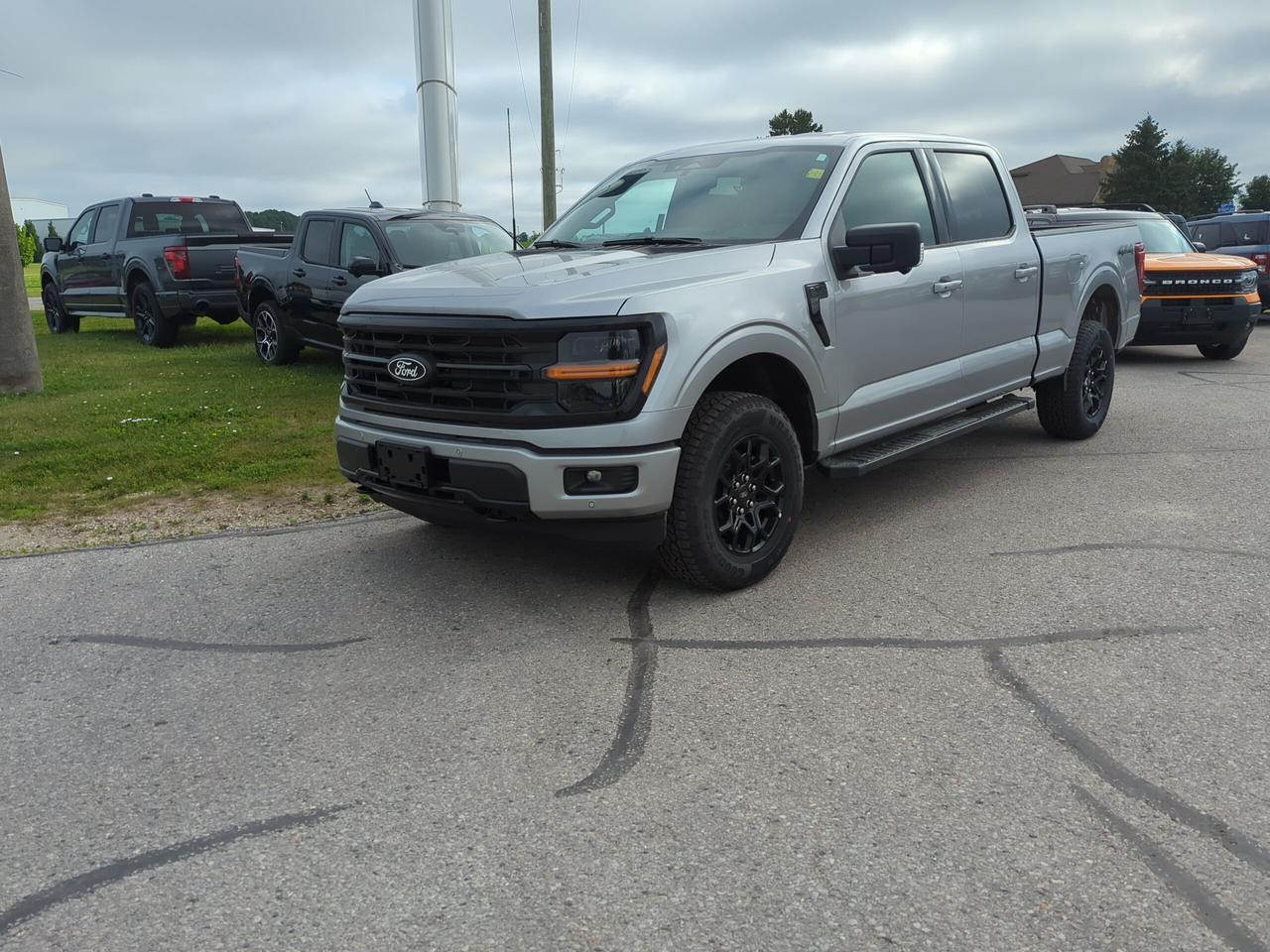 2026 Ford F-150 XLT SuperCrew 302A Long Box 4x4 Photo0