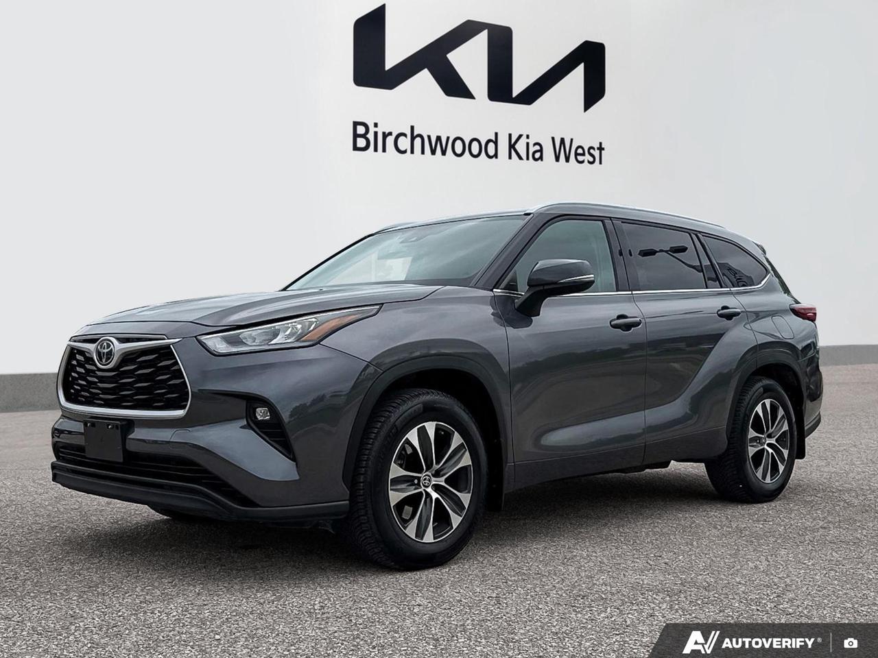 Used 2022 Toyota Highlander XLE Heated Seats | Sunroof | Power Liftgate | AWD for sale in Winnipeg, MB