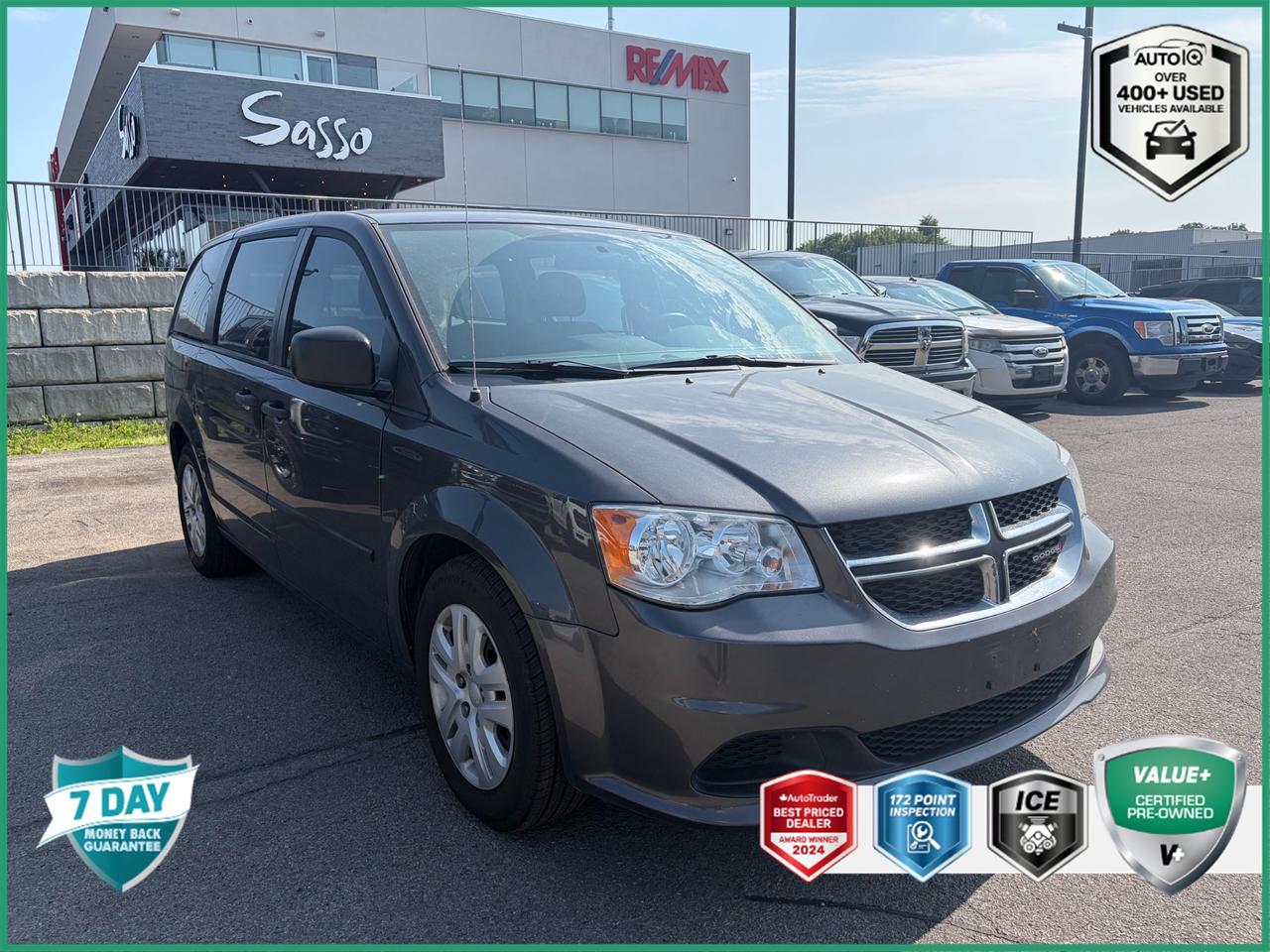 Used 2015 Dodge Grand Caravan SE/SXT for sale in Hamilton, ON