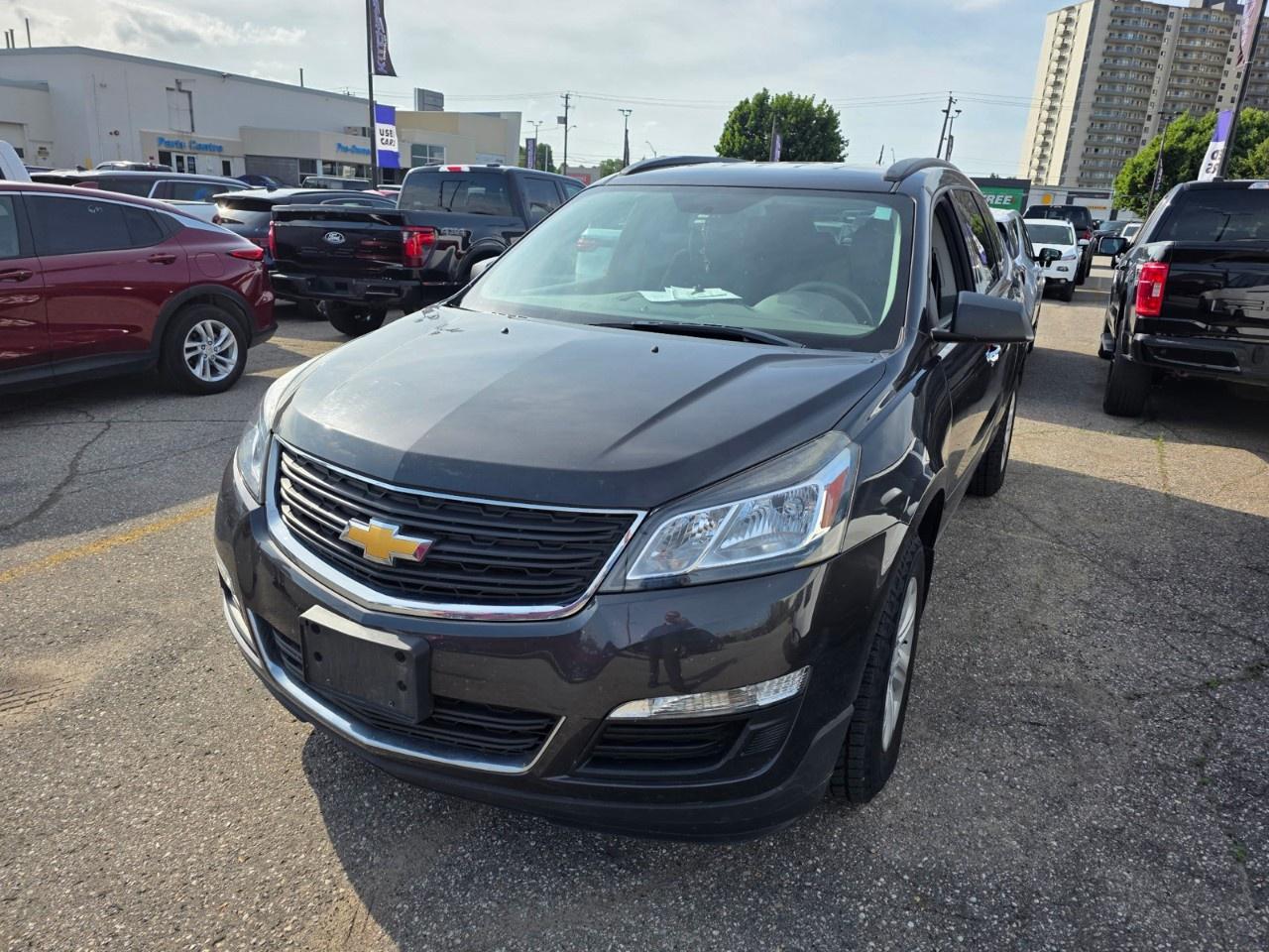 Used 2017 Chevrolet Traverse FWD 4dr LS for sale in Kitchener, ON