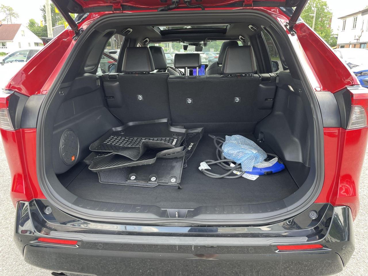 2023 Toyota RAV4 Prime XSE TECH PKG!!  HUDS, SOFTEX, PANO. ROOF, JBL SOUN Photo