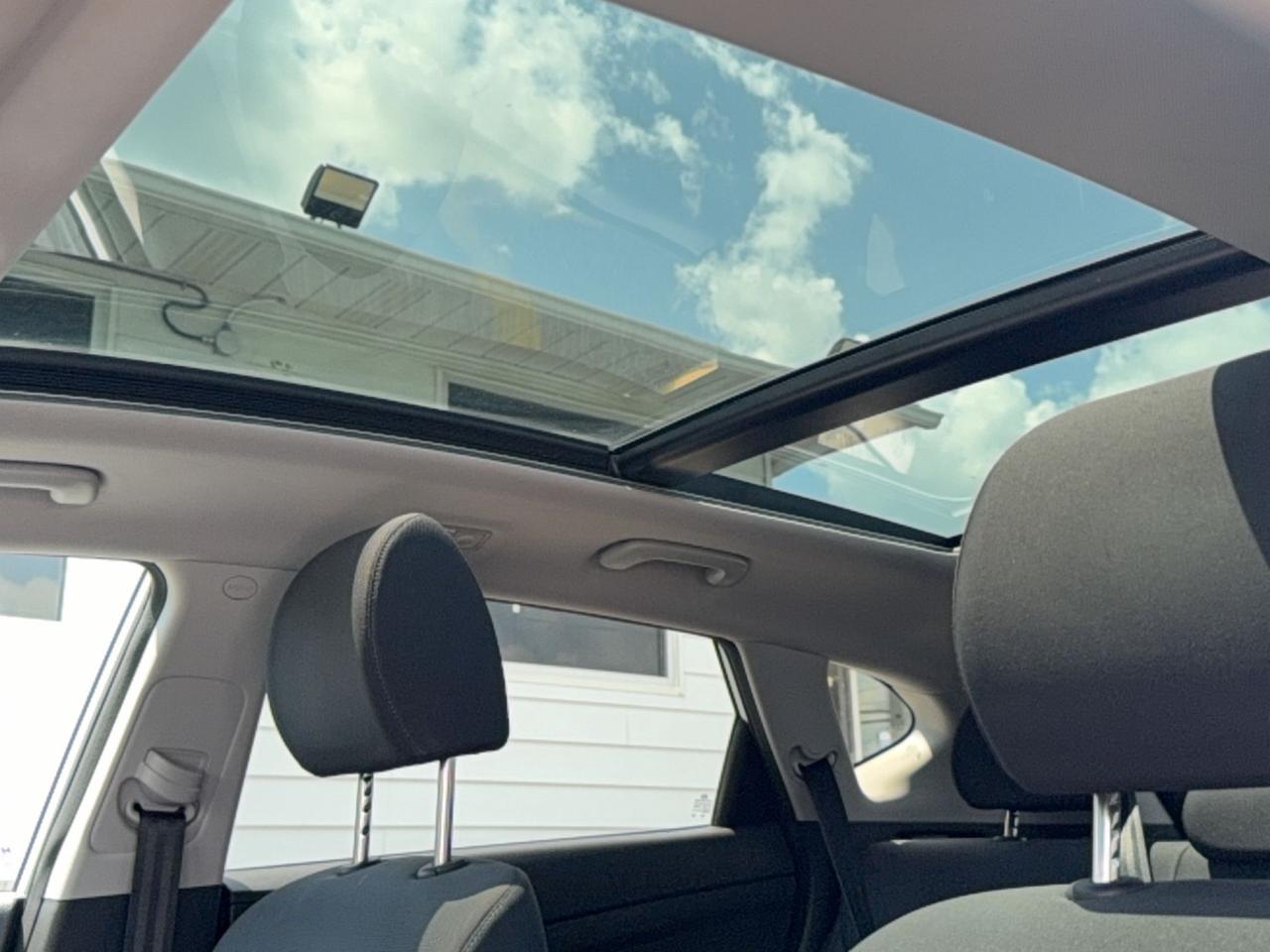 2020 Hyundai Tucson PREFERRED-AWD-DRIVE ASSIST-PANORAMIC ROOF Photo