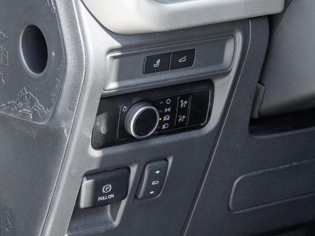 2024 Ford Expedition XLT Photo