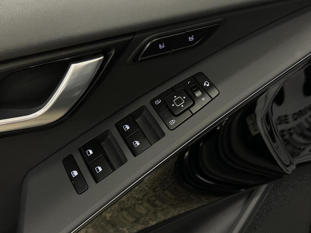 2024 Kia NIRO EV Wave FWD Photo