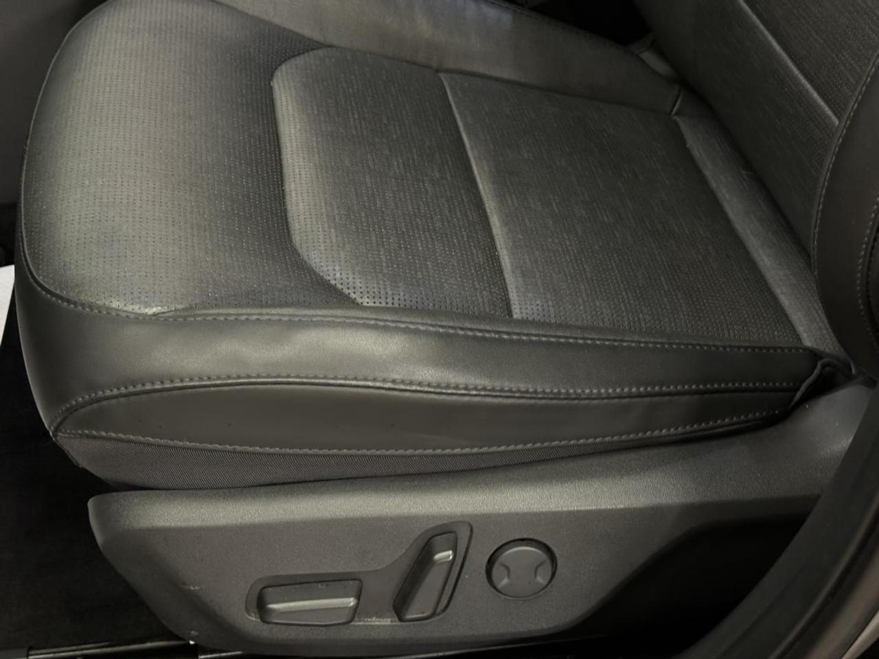 2024 Kia NIRO EV Wave FWD Photo