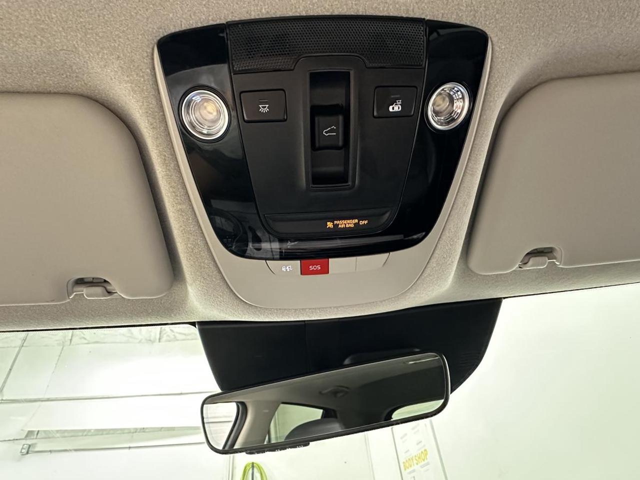 2024 Kia NIRO EV Wave FWD Photo
