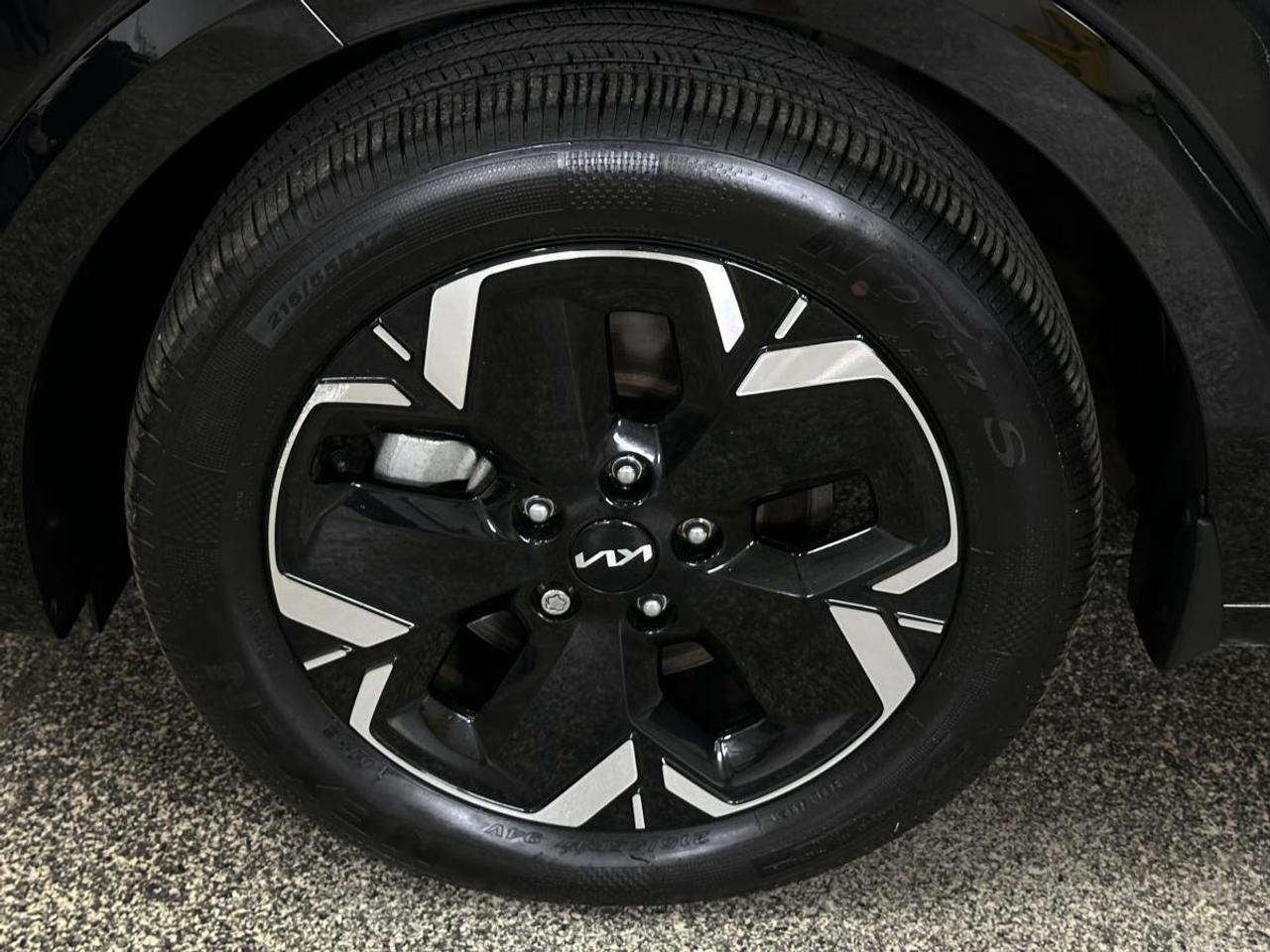 2024 Kia NIRO EV Wave FWD Photo