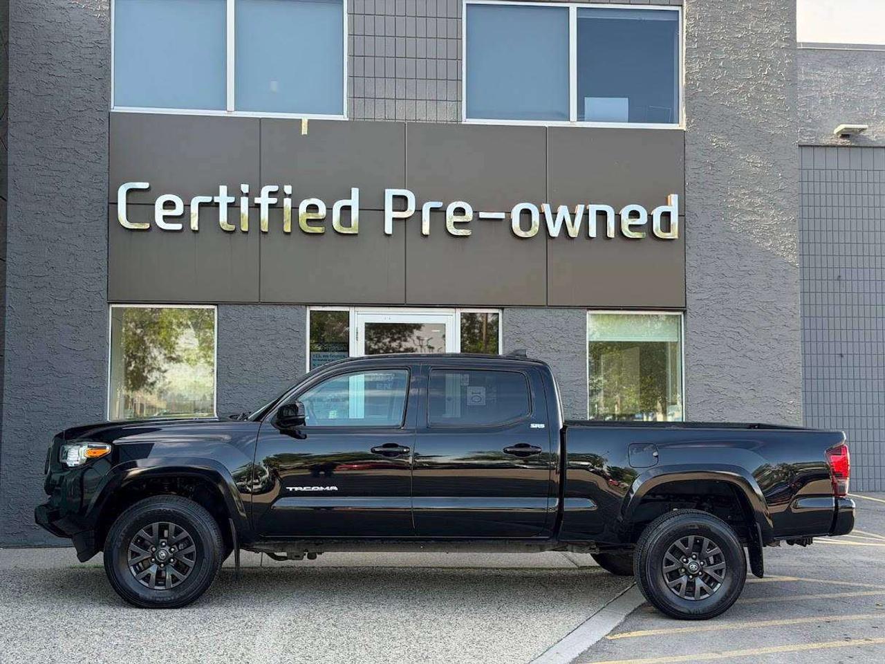 Used 2020 Toyota Tacoma SR5 w/ 4X4 / LOW KMS for sale in Calgary, AB