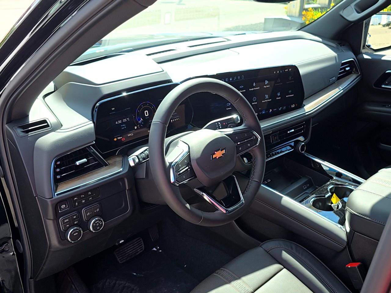 2026 Chevrolet Suburban 4WD 4dr High Country Photo3