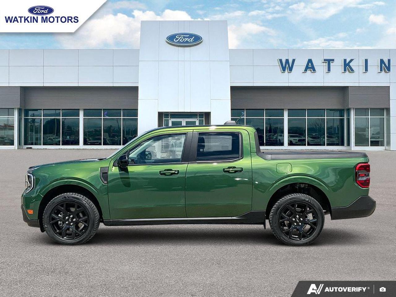 2025 Ford Maverick Lariat Photo1