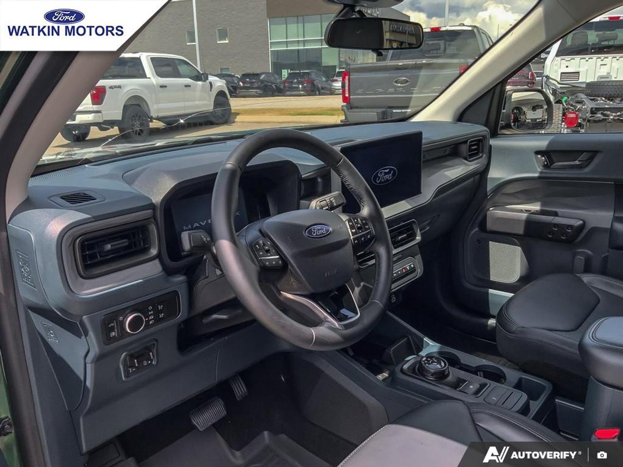 2025 Ford Maverick Lariat Photo15