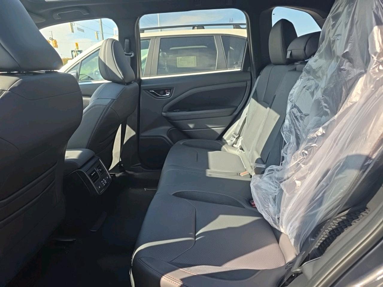 2026 Subaru Forester Premier Photo