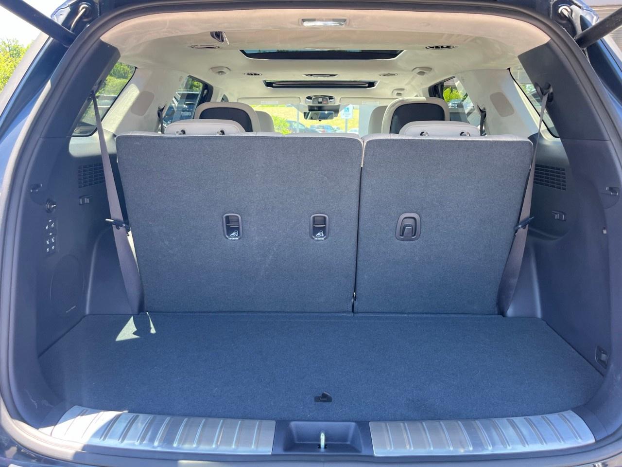 2025 Hyundai PALISADE Ultimate Calligraphy 7-Passenger AWD Photo