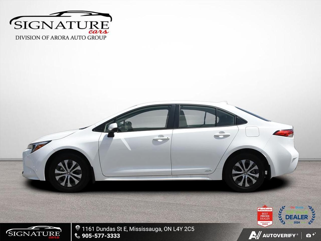 2026 Toyota Corolla Hybrid LE AWD  No Accident Carplay BSM Htd Seats Photo
