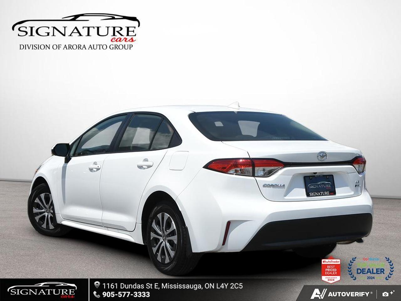 2026 Toyota Corolla Hybrid LE Clean Carfax Carplay BSM Heated Seats Photo