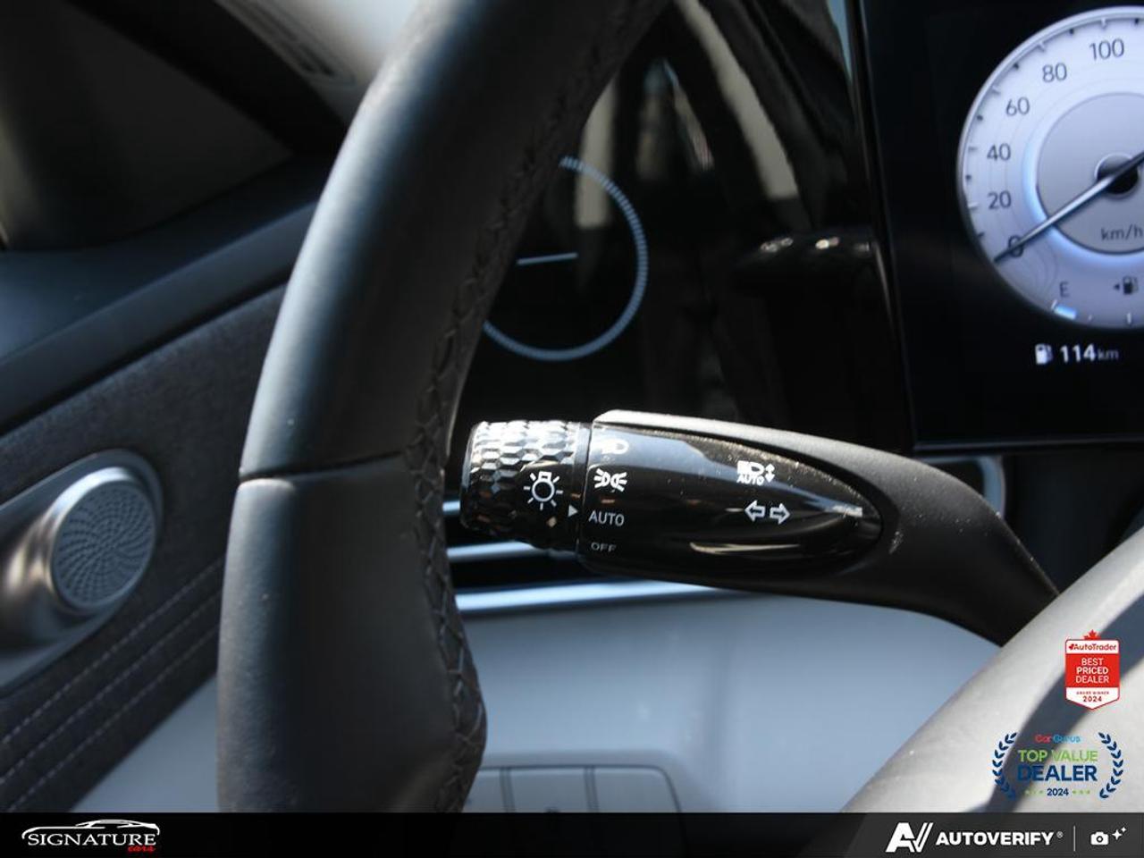 2025 Hyundai Elantra Luxury No Accident Sunroof Leather Navigation Photo
