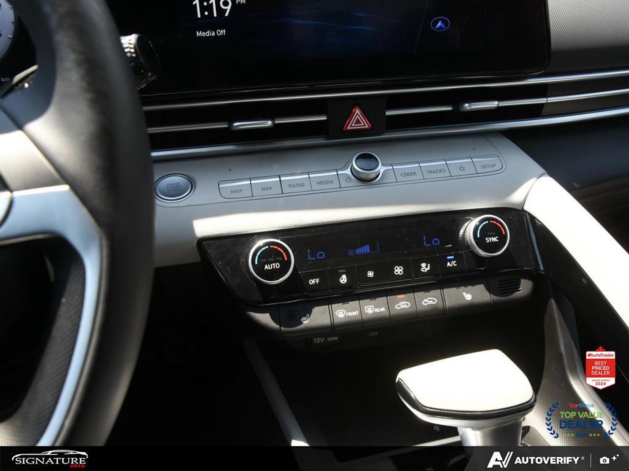 2025 Hyundai Elantra Luxury No Accident Sunroof Leather Navigation Photo