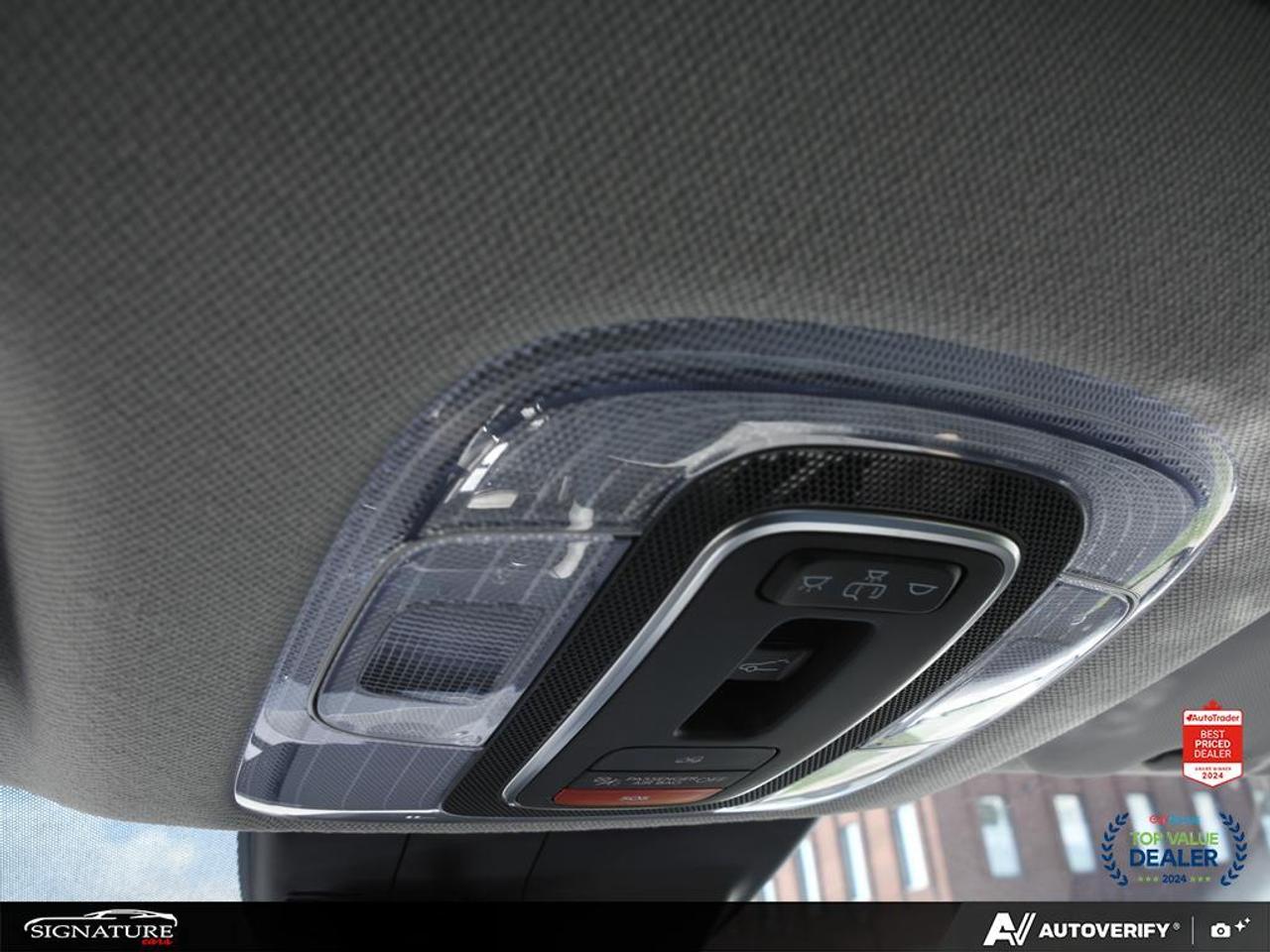 2025 Hyundai Elantra Luxury No Accident Sunroof Leather Navigation Photo