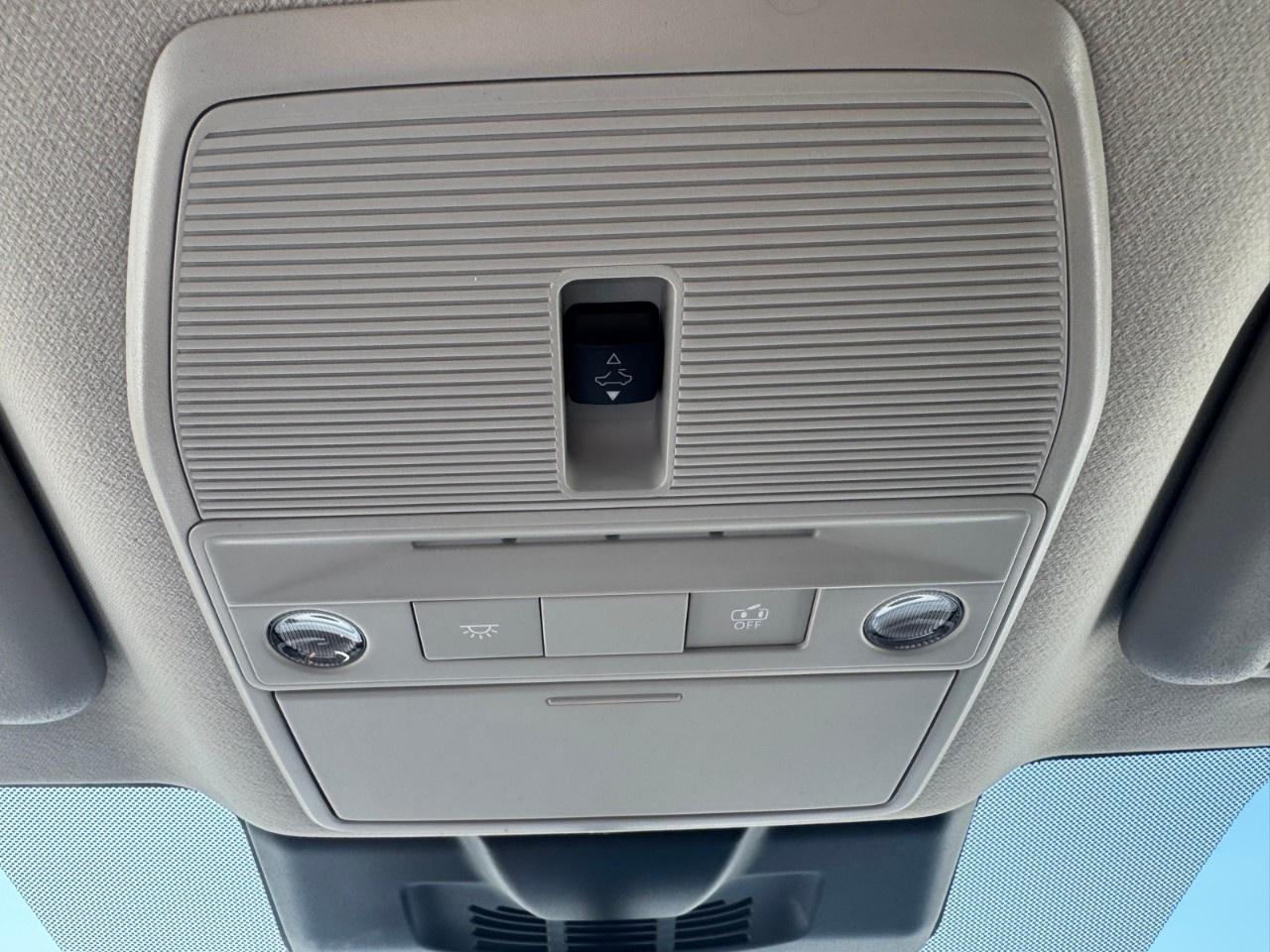 2026 Nissan Sentra SR SEDAN Photo