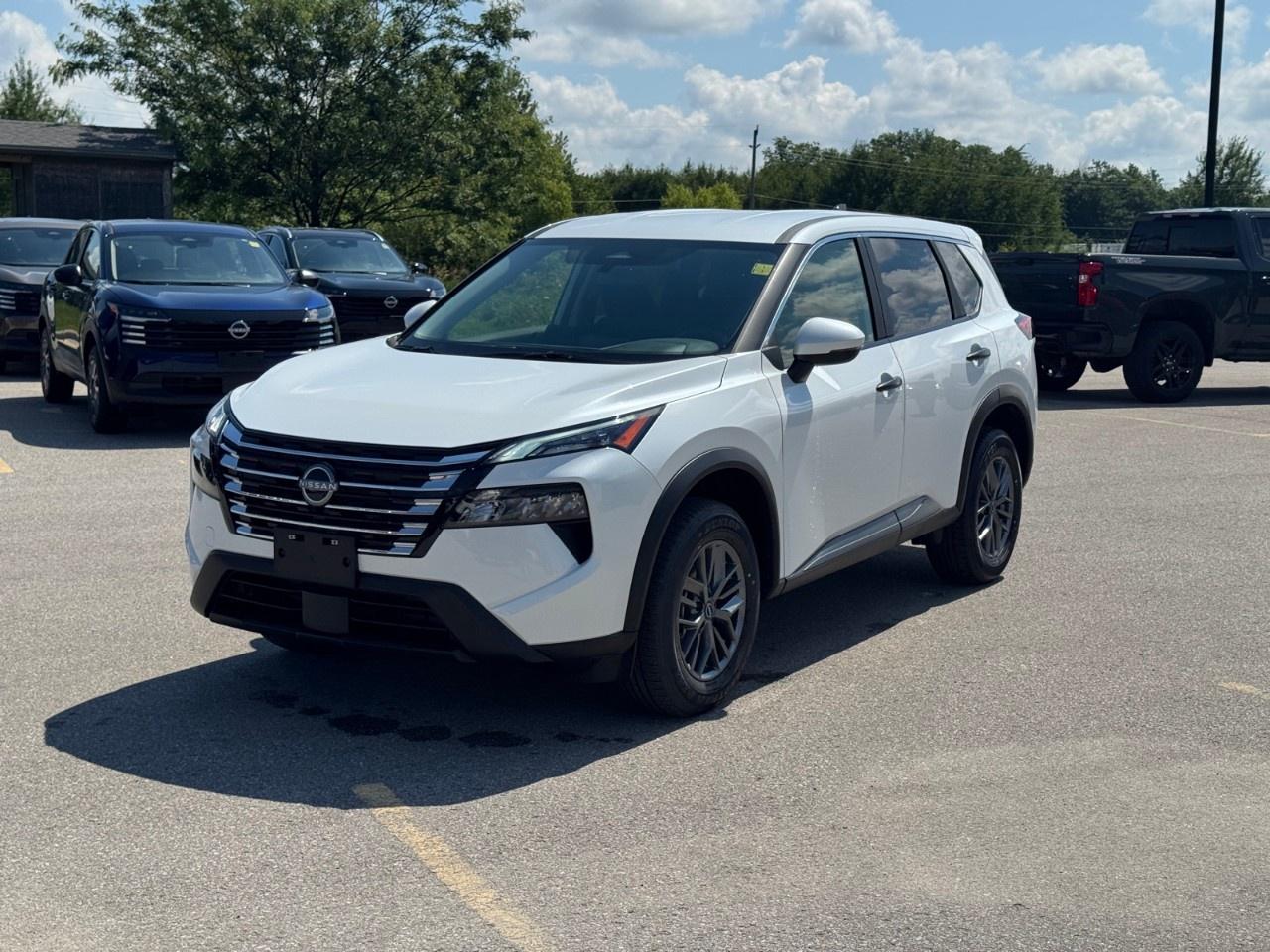 2026 Nissan Rogue AWD S Photo