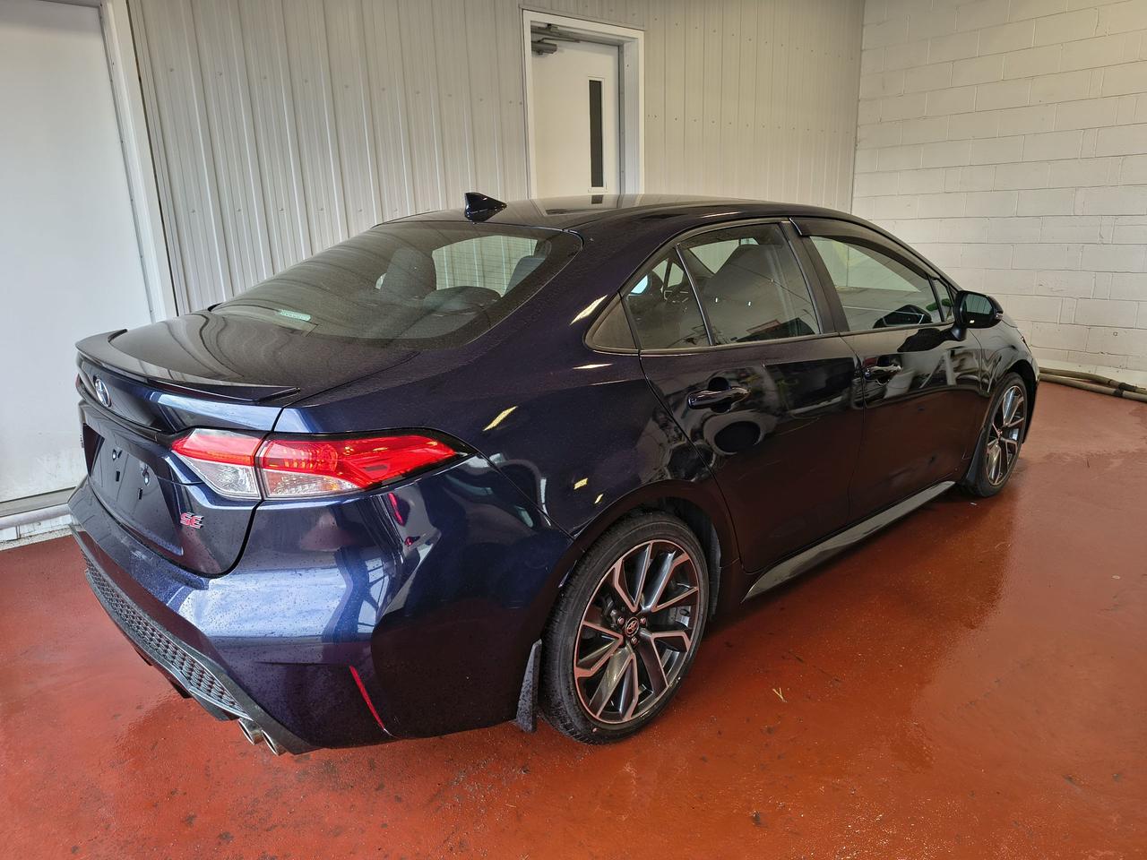 2021 Toyota Corolla SE Photo