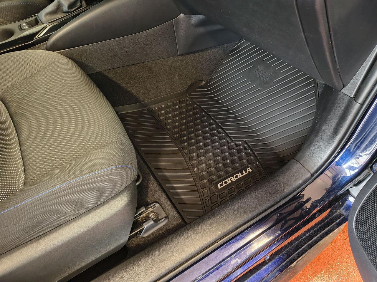 2021 Toyota Corolla SE Photo