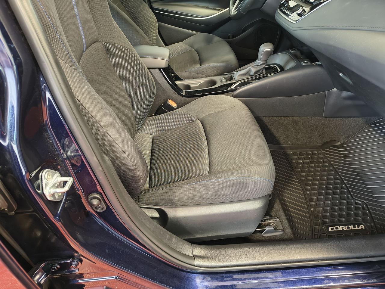 2021 Toyota Corolla SE Photo0