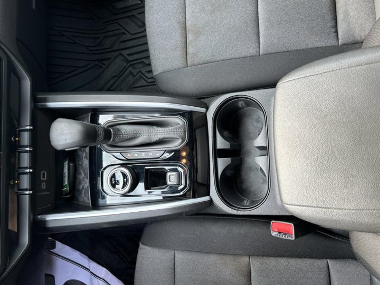 2024 Chevrolet Colorado Crew Cab Short Box 4-Wheel Drive Trail Boss | No Accidents Photo