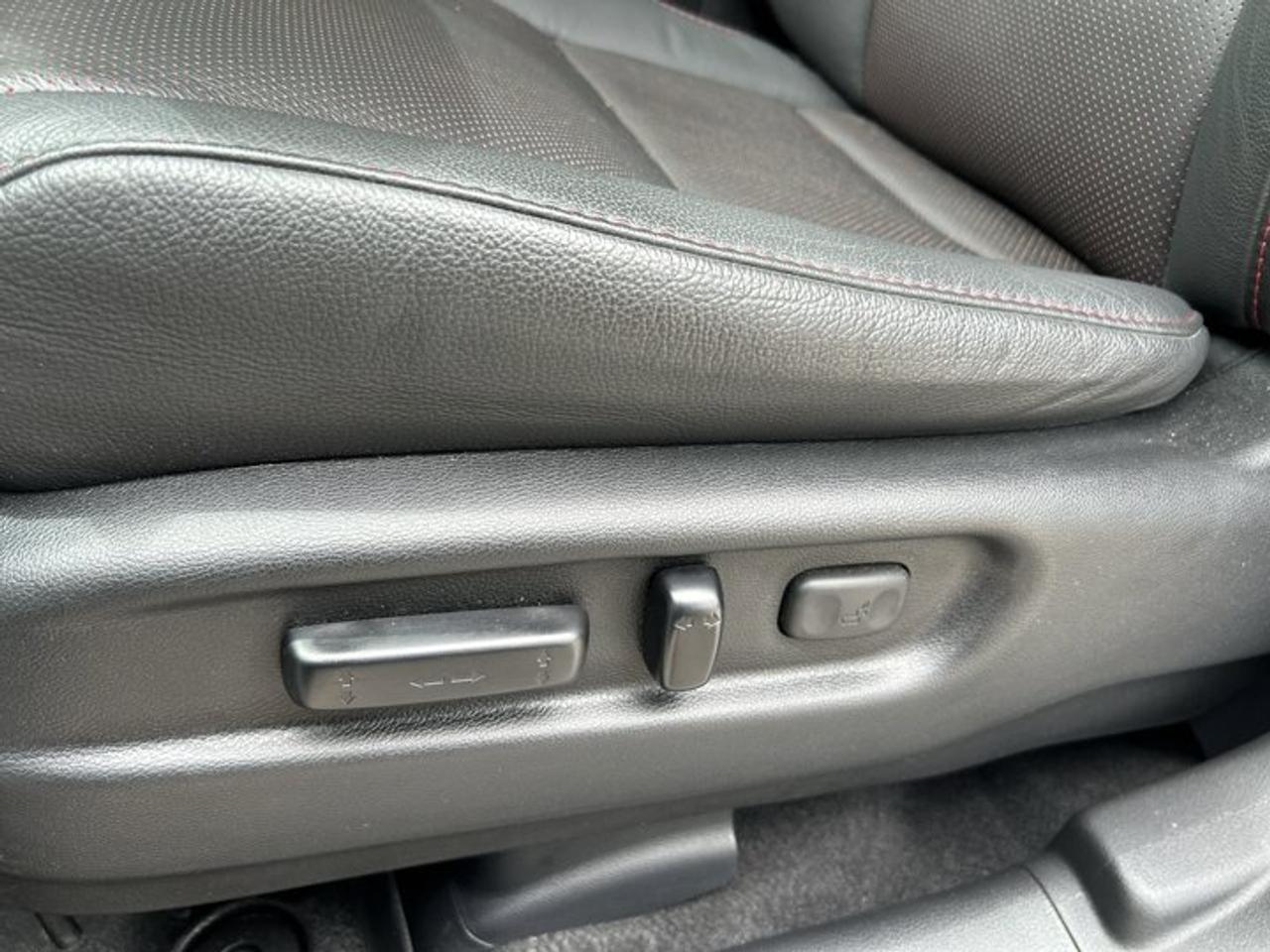 2024 Honda Passport Black Edition AWD | No Accidents | Vent. Front Seats Photo