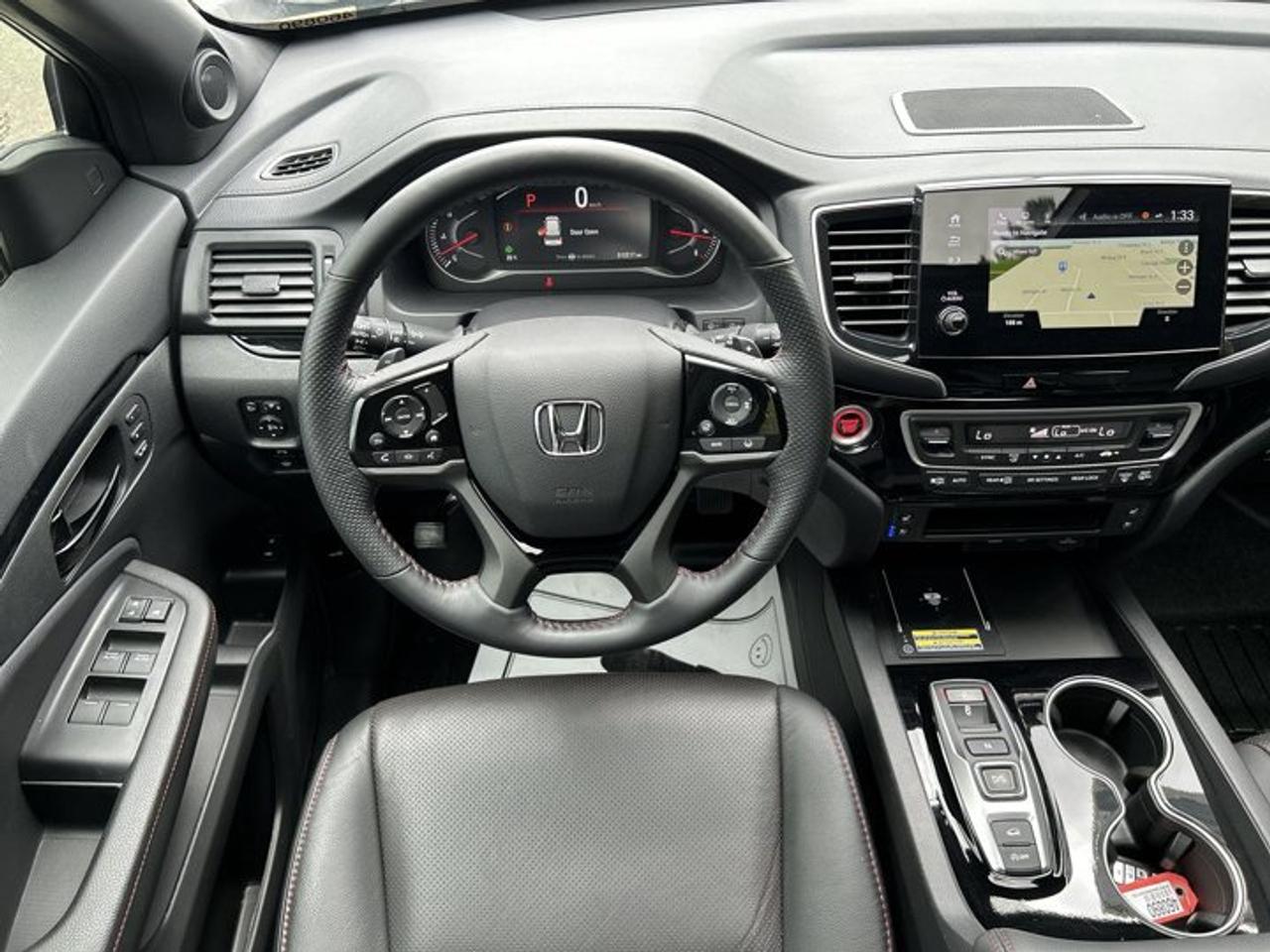 2024 Honda Passport Black Edition AWD | No Accidents | Vent. Front Seats Photo