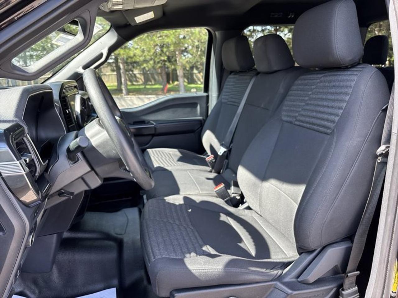 2022 Ford F-150 XL SuperCrew 5.5' Box 4WD | STX PACKAGE | FX4 | Photo
